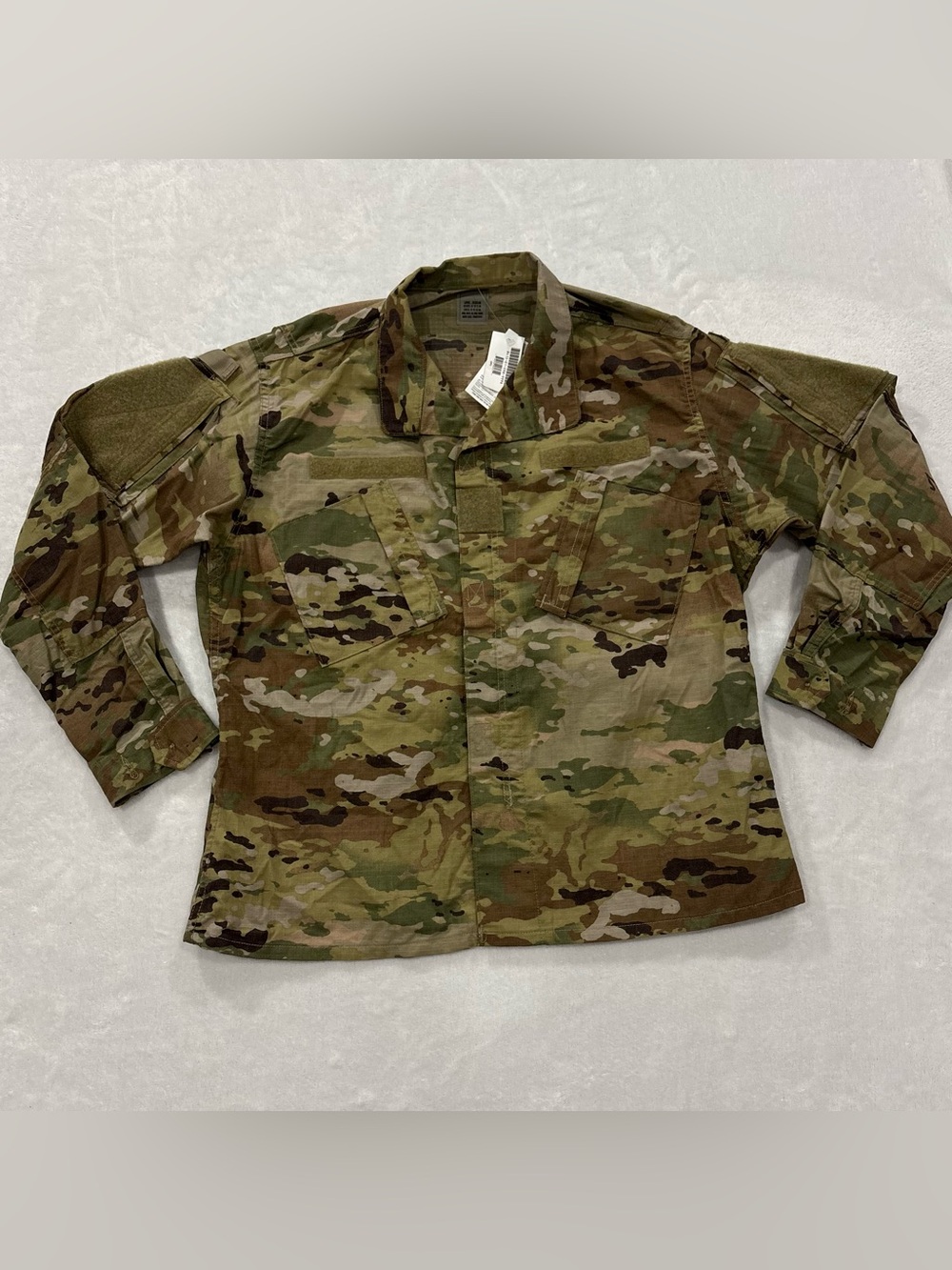 NWT US Army Combat Uniform ACU Insect Shield Flame Resistant Camo Coat sz L Reg